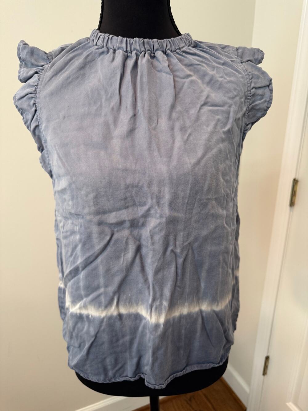 Cloth & Stone by Anthropologie Blue Sleeveless Ruffled Blouse